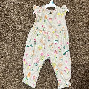 NWT 6M short sleeve Jumpsuit